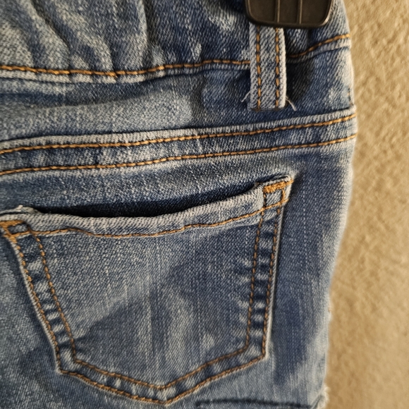 Wonder Nation Denim Jeans with Star Accent - Picture 14 of 15